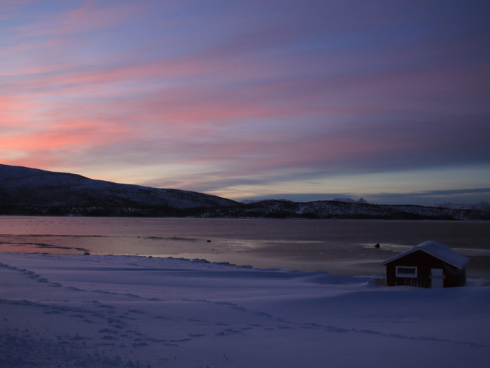 paysages hiver cabane senja norvège